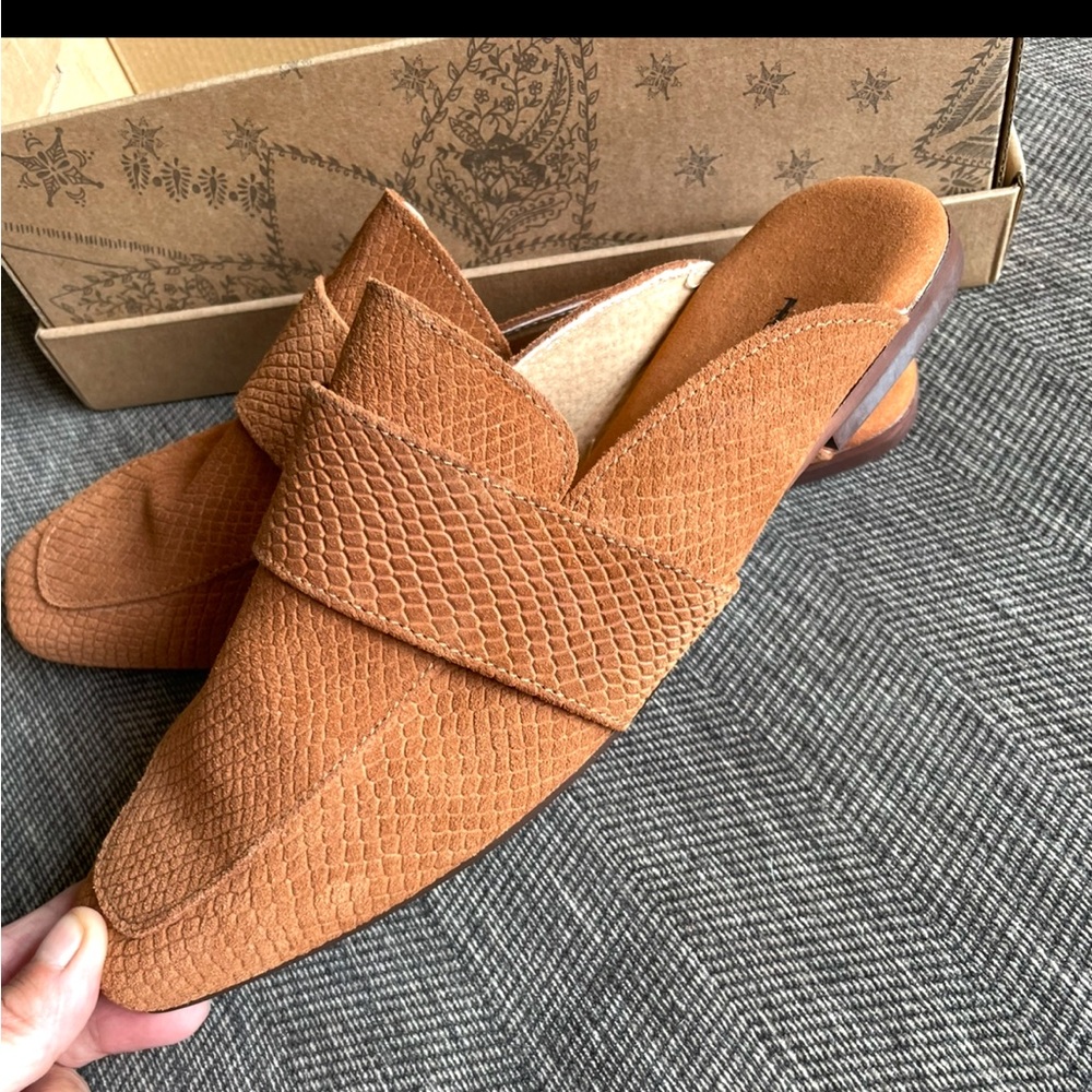 FREE PEOPLE At Ease Loafer Size 10
